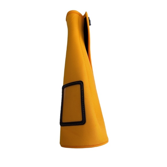 VEUVE-CLICQUOT CHAMPAGNE Boîte Aux Lettres Mail Etui Bouteille de Champagne Orange Made in France - France